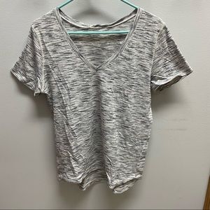 Lululemon v neck t shirt